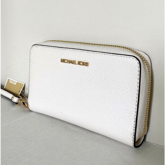 New Michael Kors Jet Set Travel Large Flat phone case Leather Light Cream - Picture 2 of 4